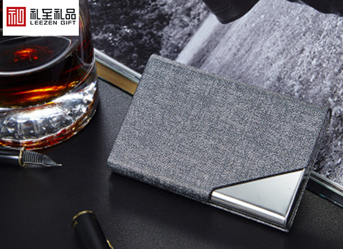 商務(wù)禮品贈(zèng)送注意事項(xiàng)
