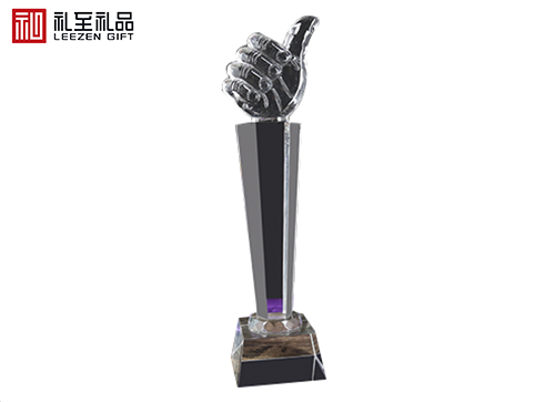 年會送員工的禮品選擇技巧
